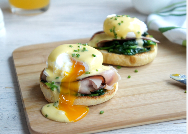 Eggs Benedict